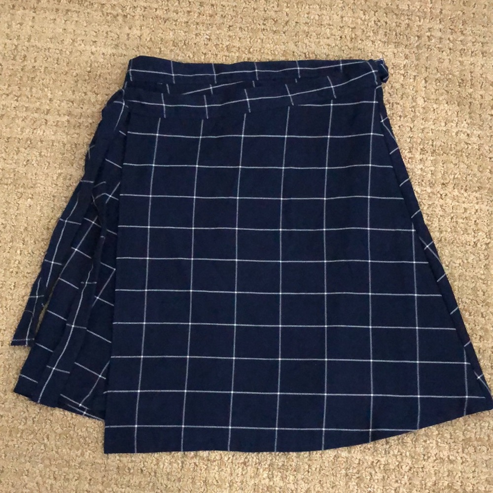 Navy blue check wrap skirt